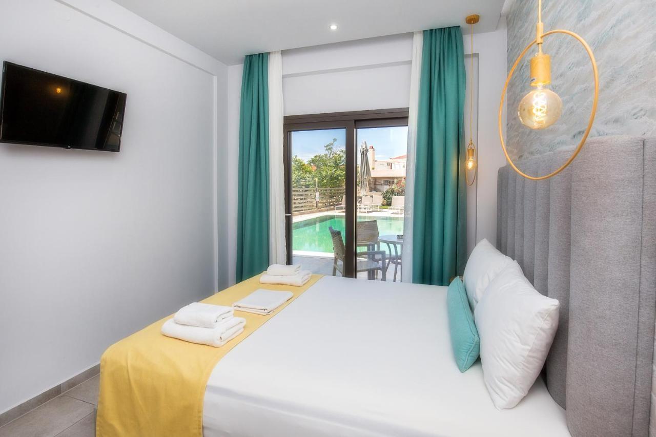 Patiras Deluxe B&B リメナリア エクステリア 写真