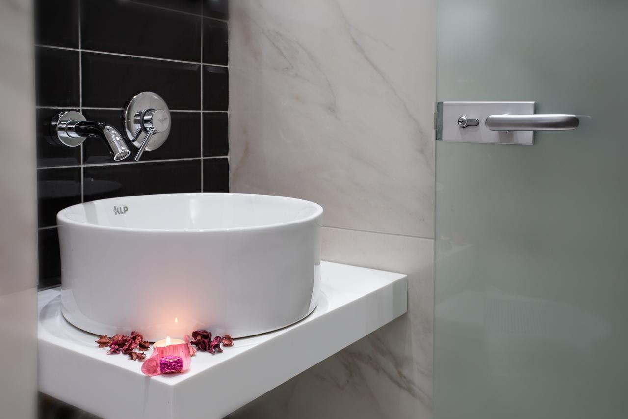 Patiras Deluxe B&B リメナリア エクステリア 写真